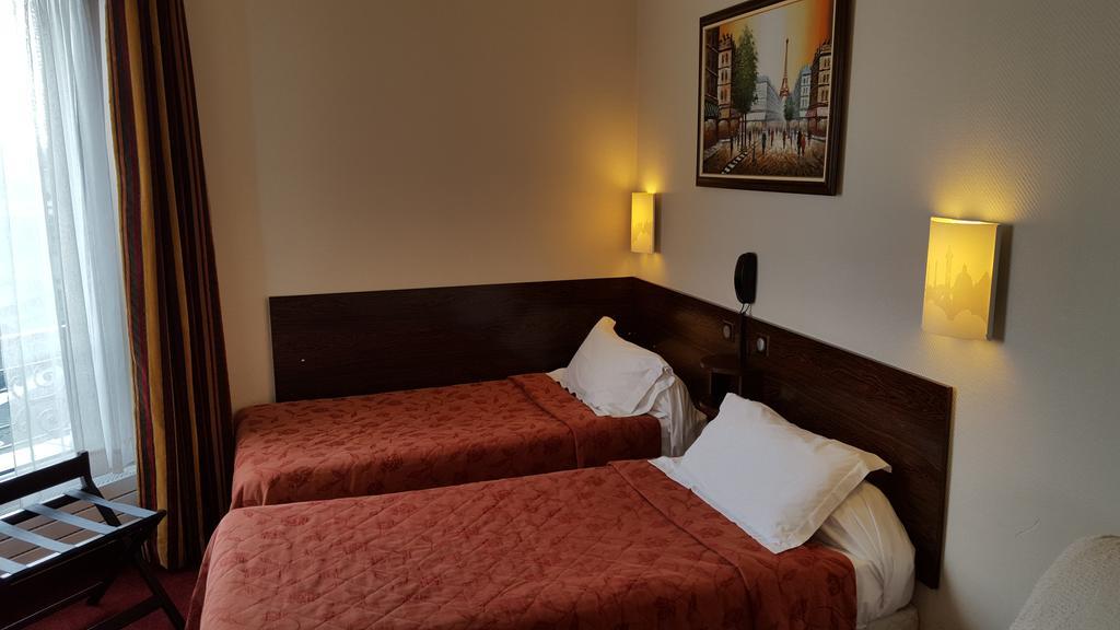 Les Deux Gares Hotel Parijs